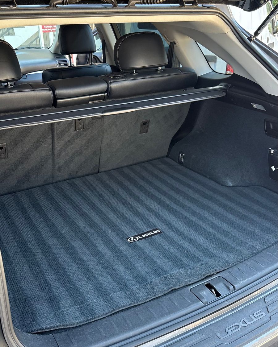 Lexus cargo area vacuumed and spotless